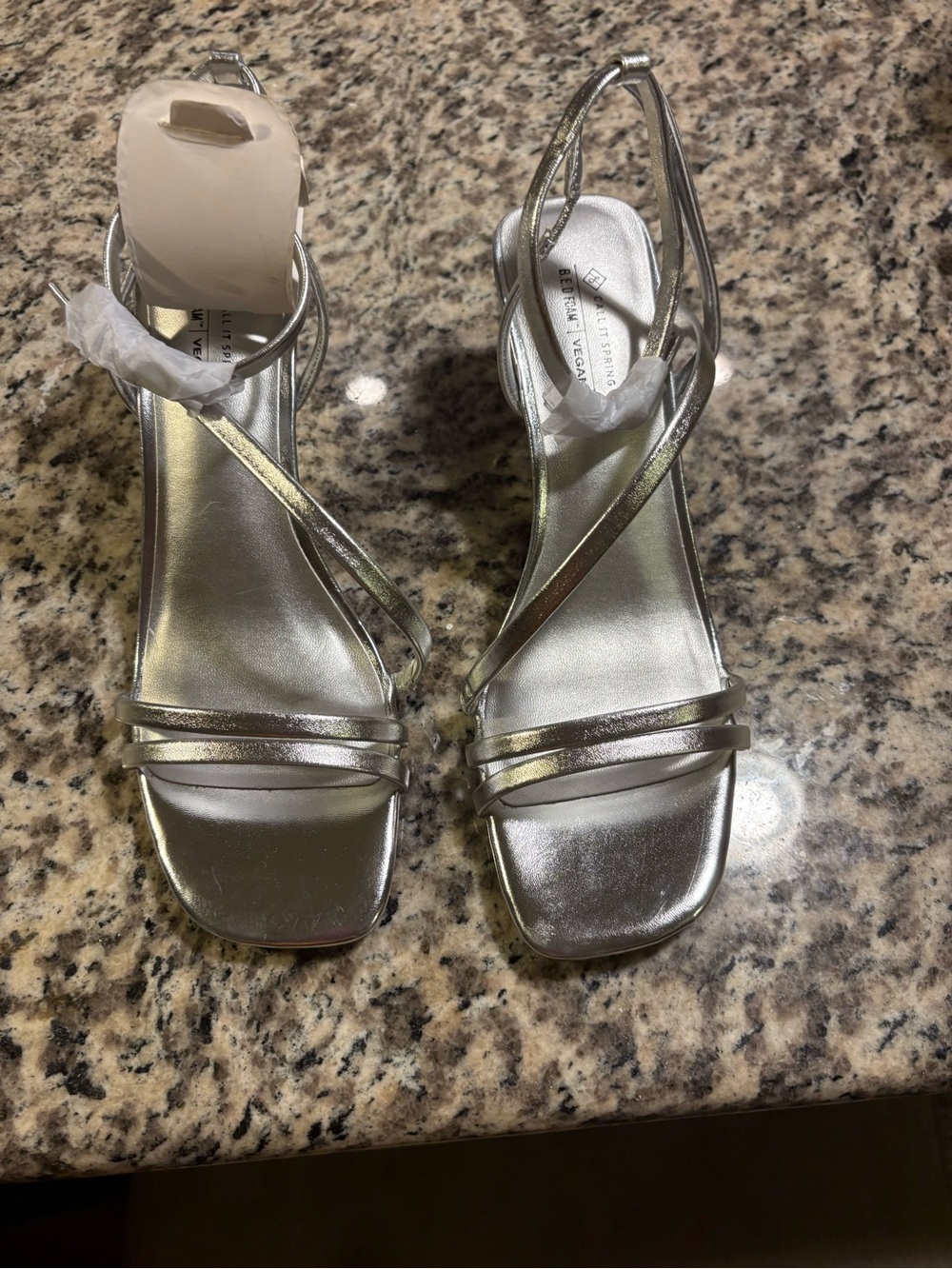 CALL IT SPRING Women's Zahira Heeled Sandal - Picture 9 of 12